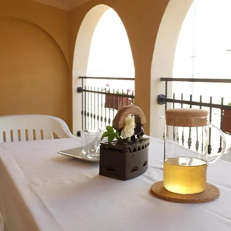 Livia With 2 Cozy Terraces Near Pula Daire
